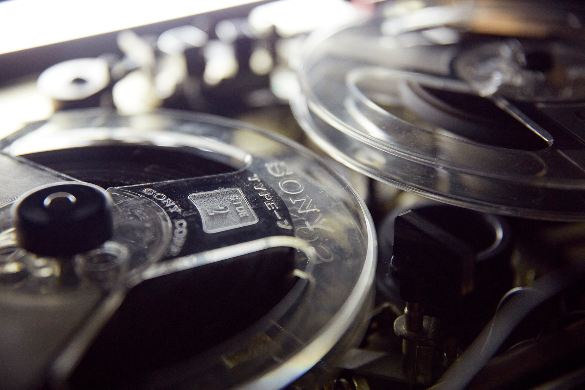 ソニーのオープンリール式テープレコーダー